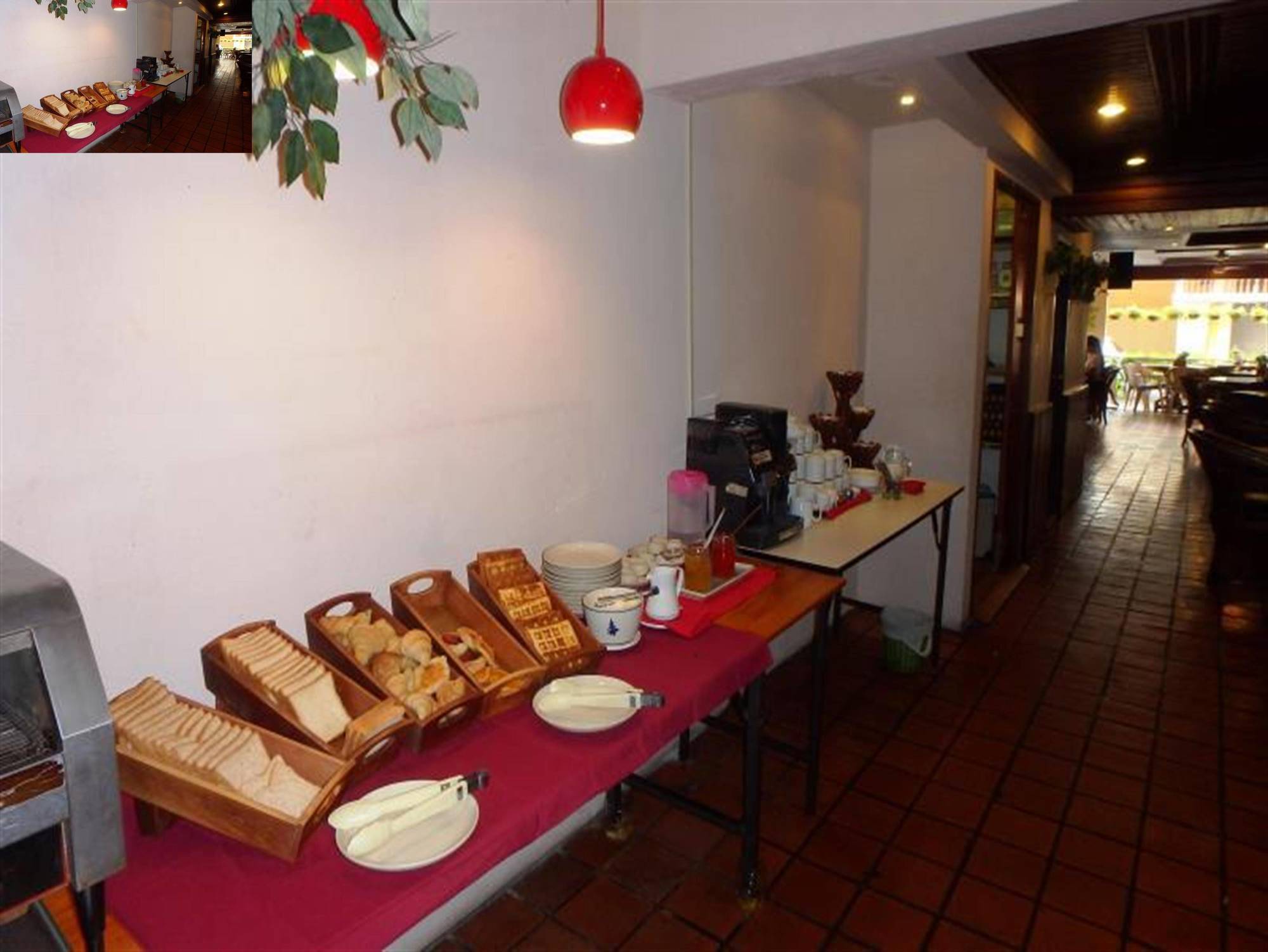 Karon Cafe Inn Exterior foto